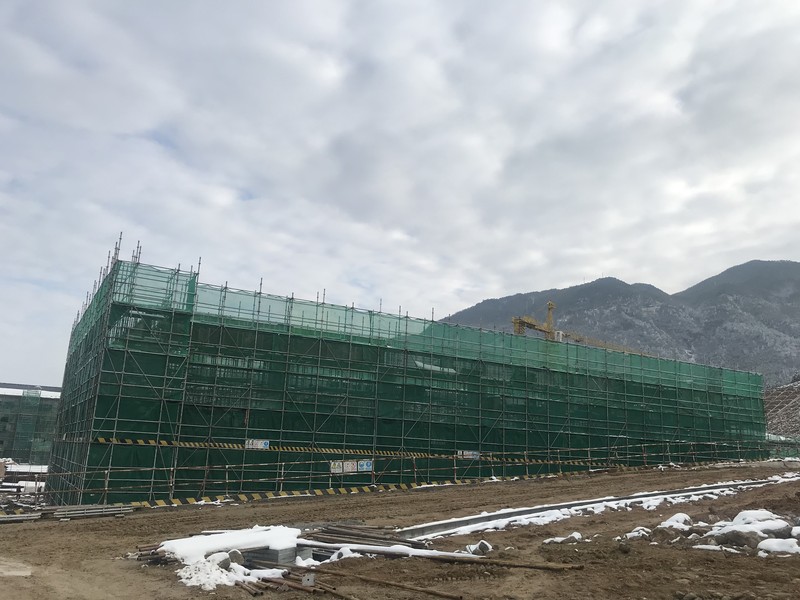 湖南平江项目进行主体结构收尾工作.jpg