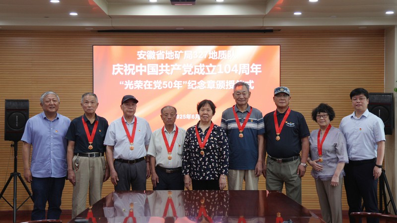 午夜妇女AAAA区片