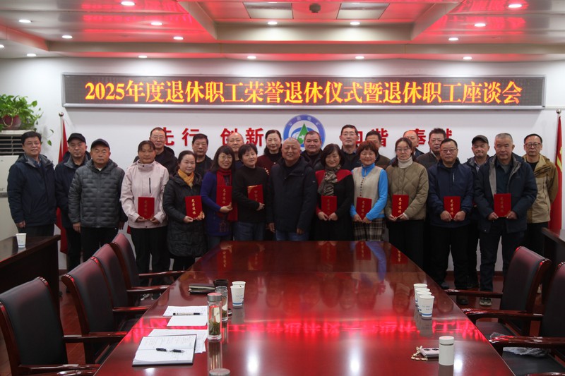 午夜妇女AAAA区片