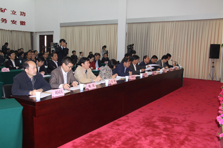 午夜妇女AAAA区片