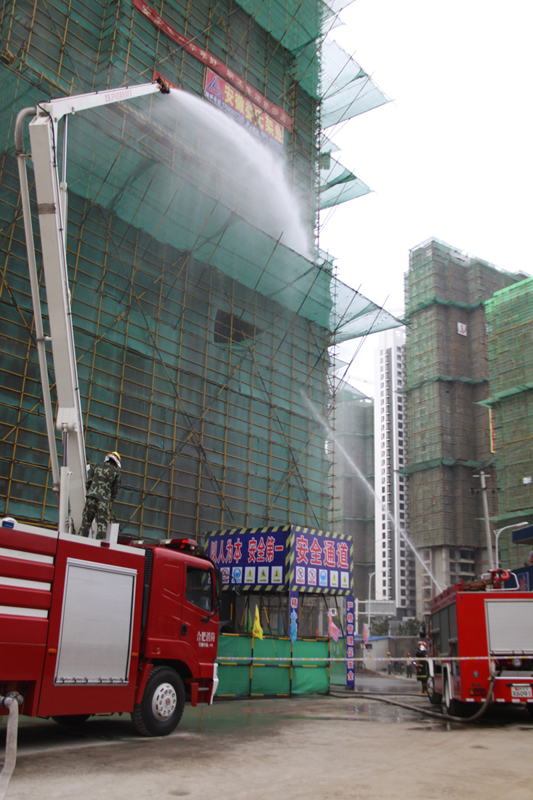 午夜妇女AAAA区片