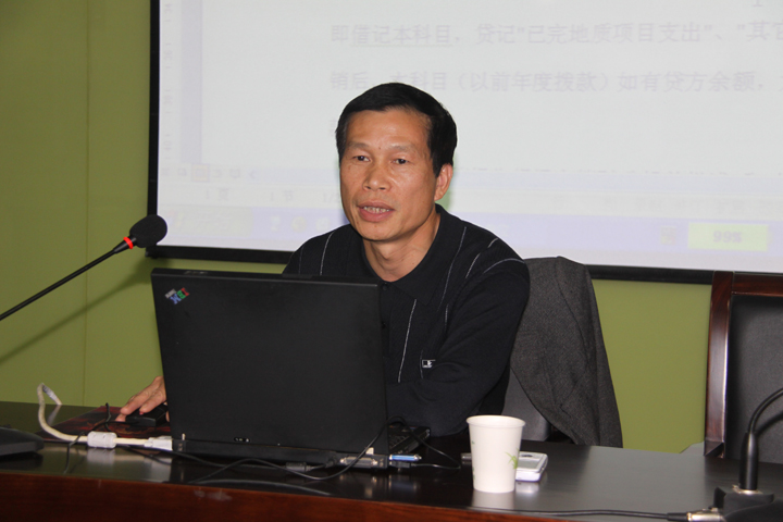 午夜妇女AAAA区片