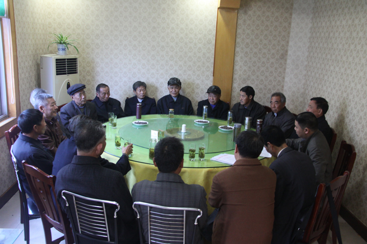 午夜妇女AAAA区片