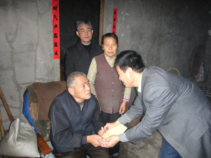 午夜妇女AAAA区片