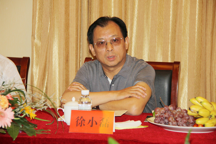 午夜妇女AAAA区片