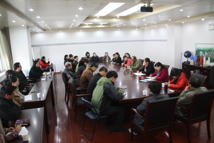 午夜妇女AAAA区片