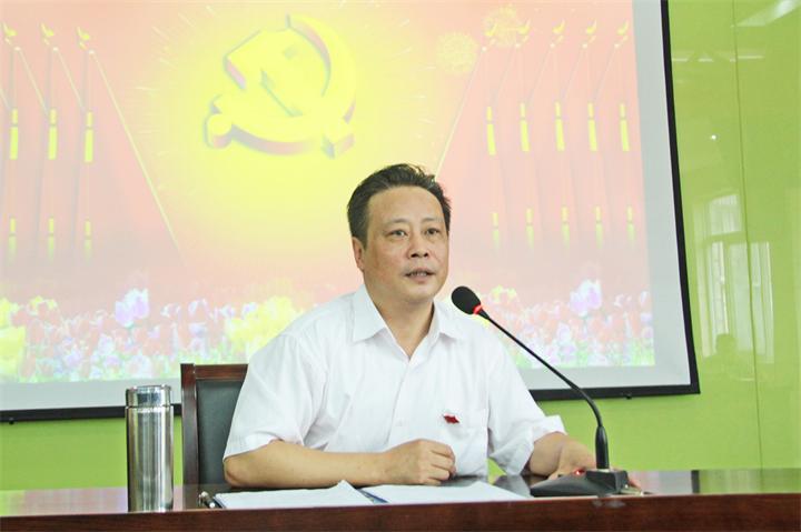 午夜妇女AAAA区片