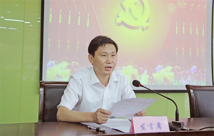 午夜妇女AAAA区片