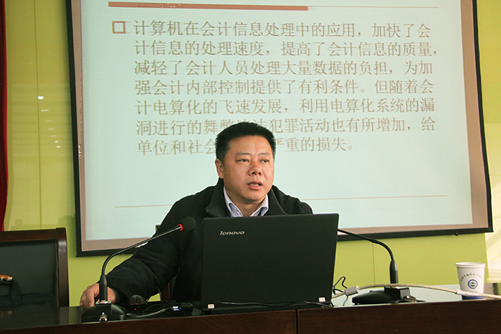 午夜妇女AAAA区片