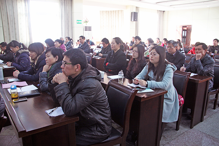 午夜妇女AAAA区片