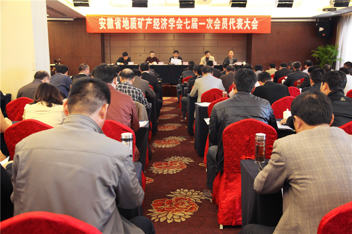 午夜妇女AAAA区片