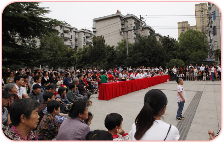 午夜妇女AAAA区片