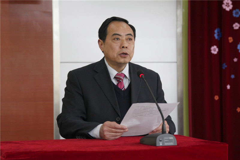 午夜妇女AAAA区片