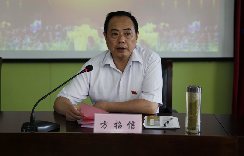 午夜妇女AAAA区片