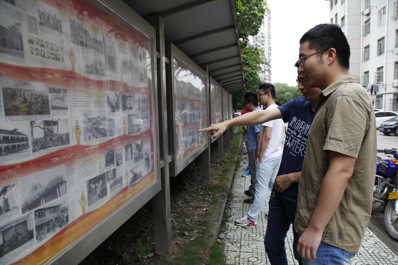 午夜妇女AAAA区片