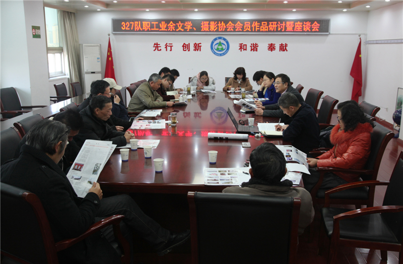 午夜妇女AAAA区片