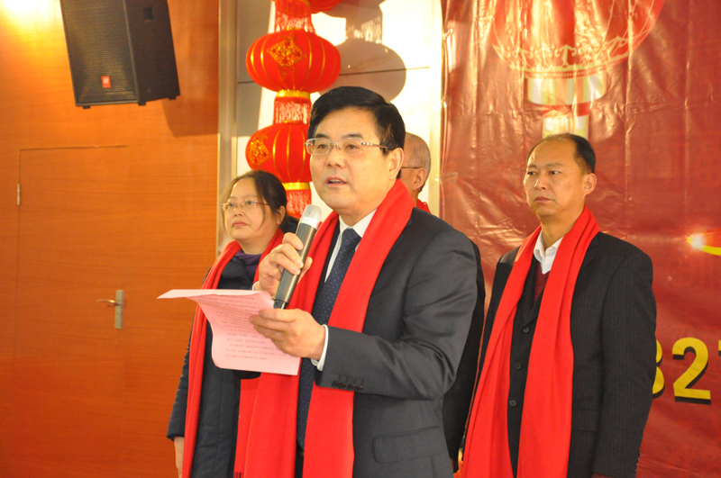 午夜妇女AAAA区片