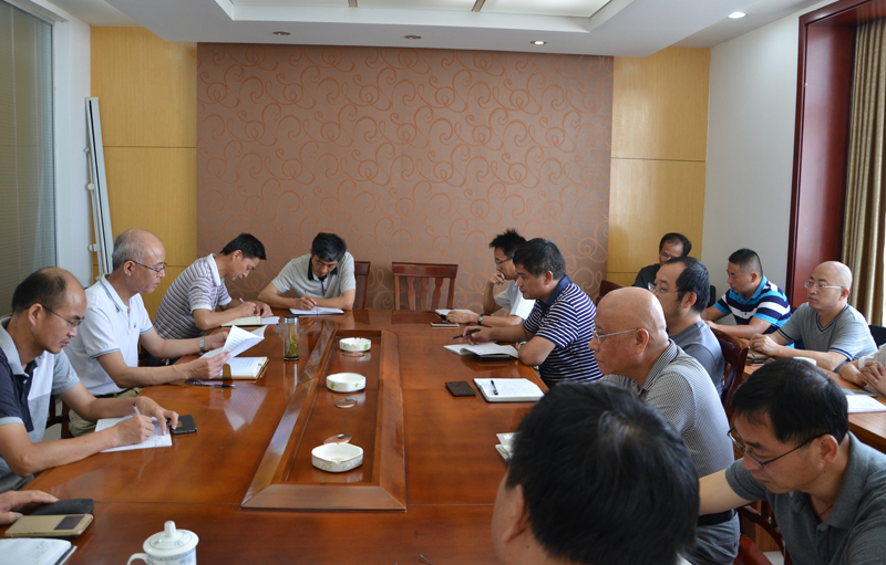 午夜妇女AAAA区片