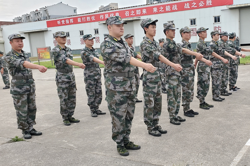 午夜妇女AAAA区片