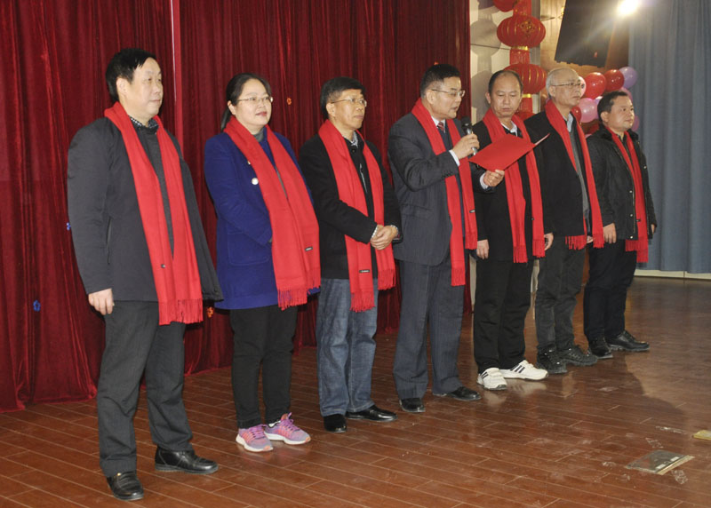 午夜妇女AAAA区片