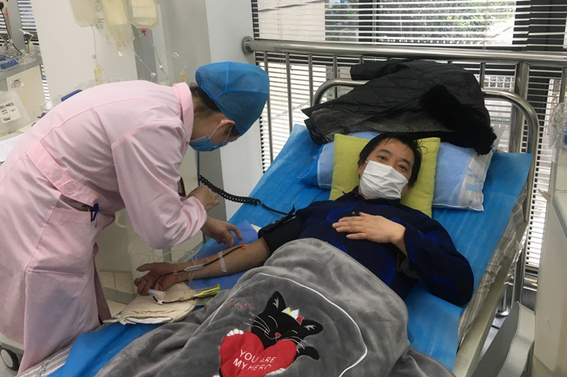 午夜妇女AAAA区片