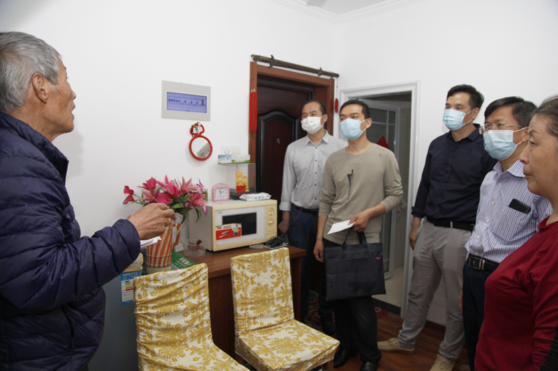 午夜妇女AAAA区片