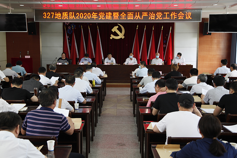 午夜妇女AAAA区片