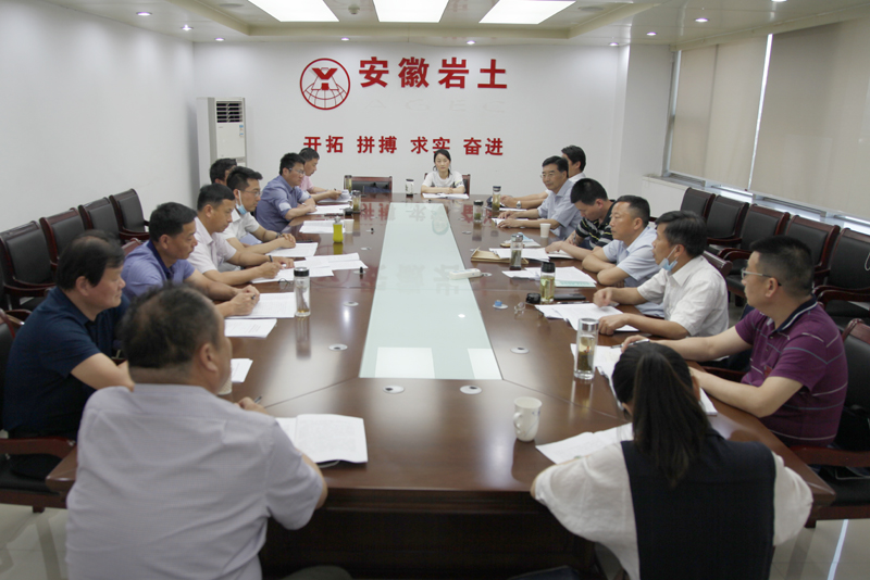 午夜妇女AAAA区片