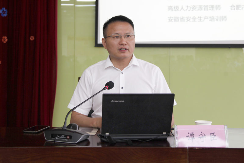 午夜妇女AAAA区片